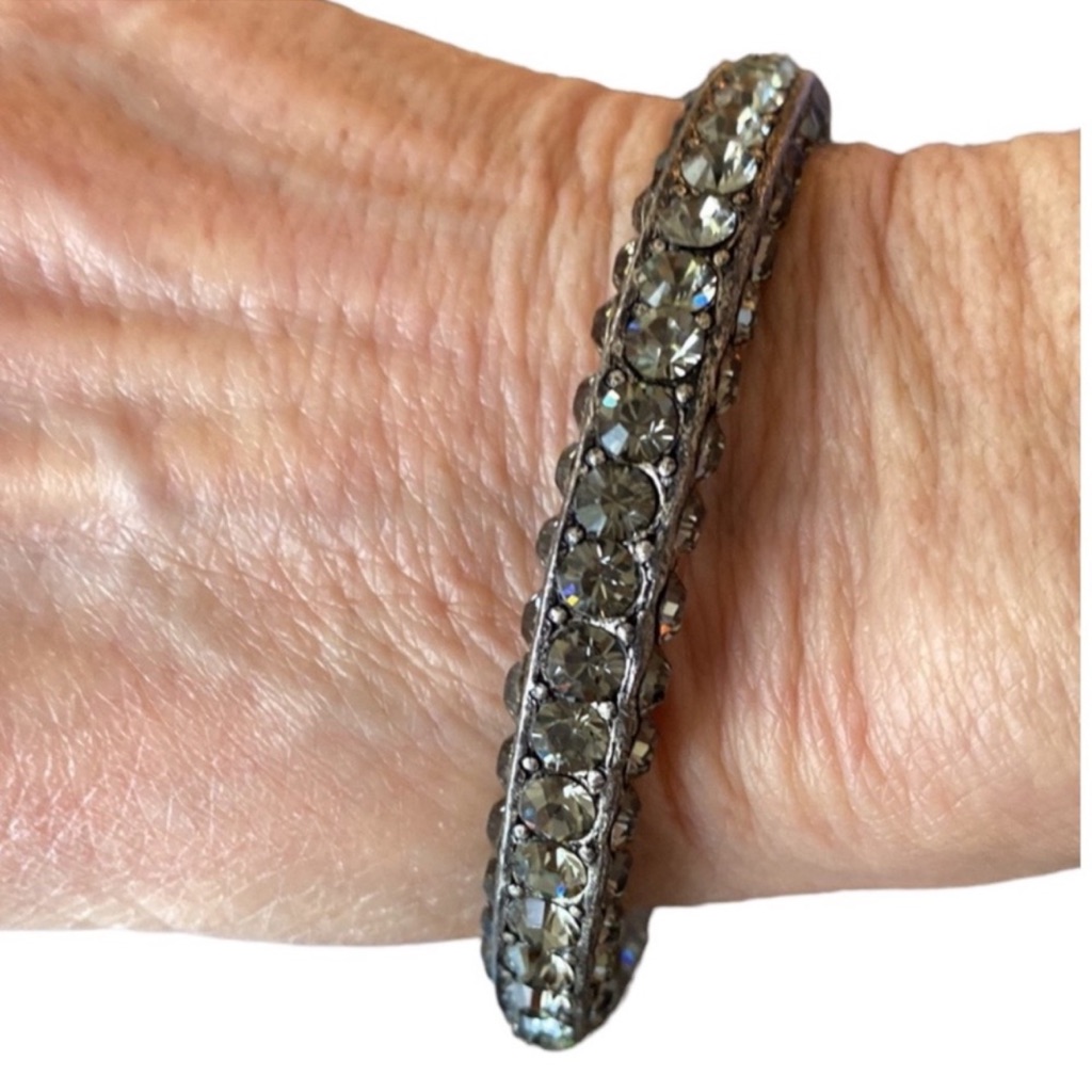 Lanvin Swarovski Crystal Bangle Bracelet 320$